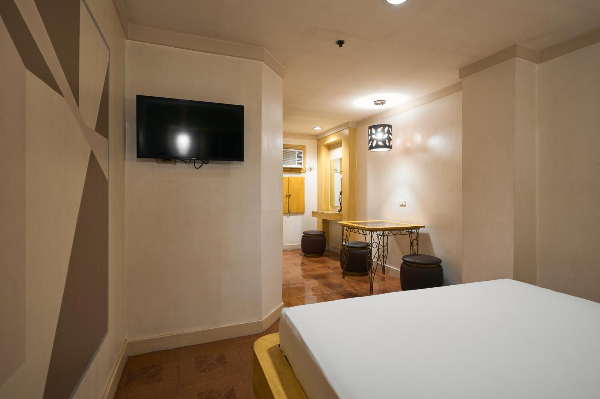 Hotel Victoria Court Malabon Valenzuela Zewnętrze zdjęcie